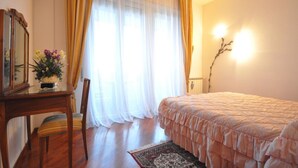 Apartment, 3 Schlafzimmer | 3 Schlafzimmer, Bügeleisen/Bügelbrett, Babybetten, Bettwäsche