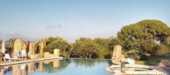 Horsefarm apartment: swimming pool, sea views, Wifi & airconditioning 