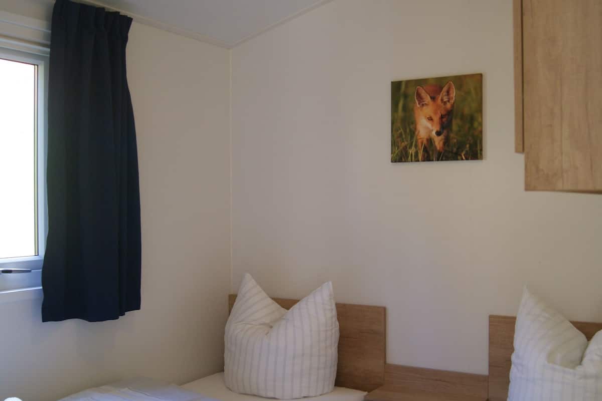 Mobile Comfort-Unterkunft, 2 Schlafzimmer | 2 Schlafzimmer, Bettwäsche