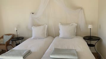 Classic Room | Free WiFi, individually decorated, individually furnished, bed sheets