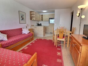 Uklassifisert bilde, 4 av 13, knapp