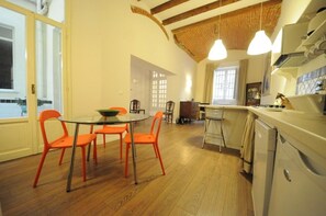 Apartment, 1 Bedroom | Private kitchen | Fridge, microwave, dishwasher, coffee/tea maker