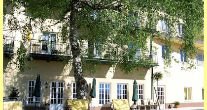 Kurhaus Dr. Petershofer