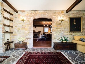 Căn hộ, 3 phòng ngủ, tầng trệt | Khu phòng khách