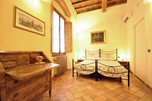 开间 | 熨斗/熨衣板、婴儿床、免费 WiFi、床单