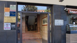 Property entrance - B&B Napoli Capitale (Naples)