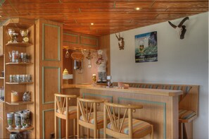 Bar (on property) - Pension zum Fernblick (Willingen)