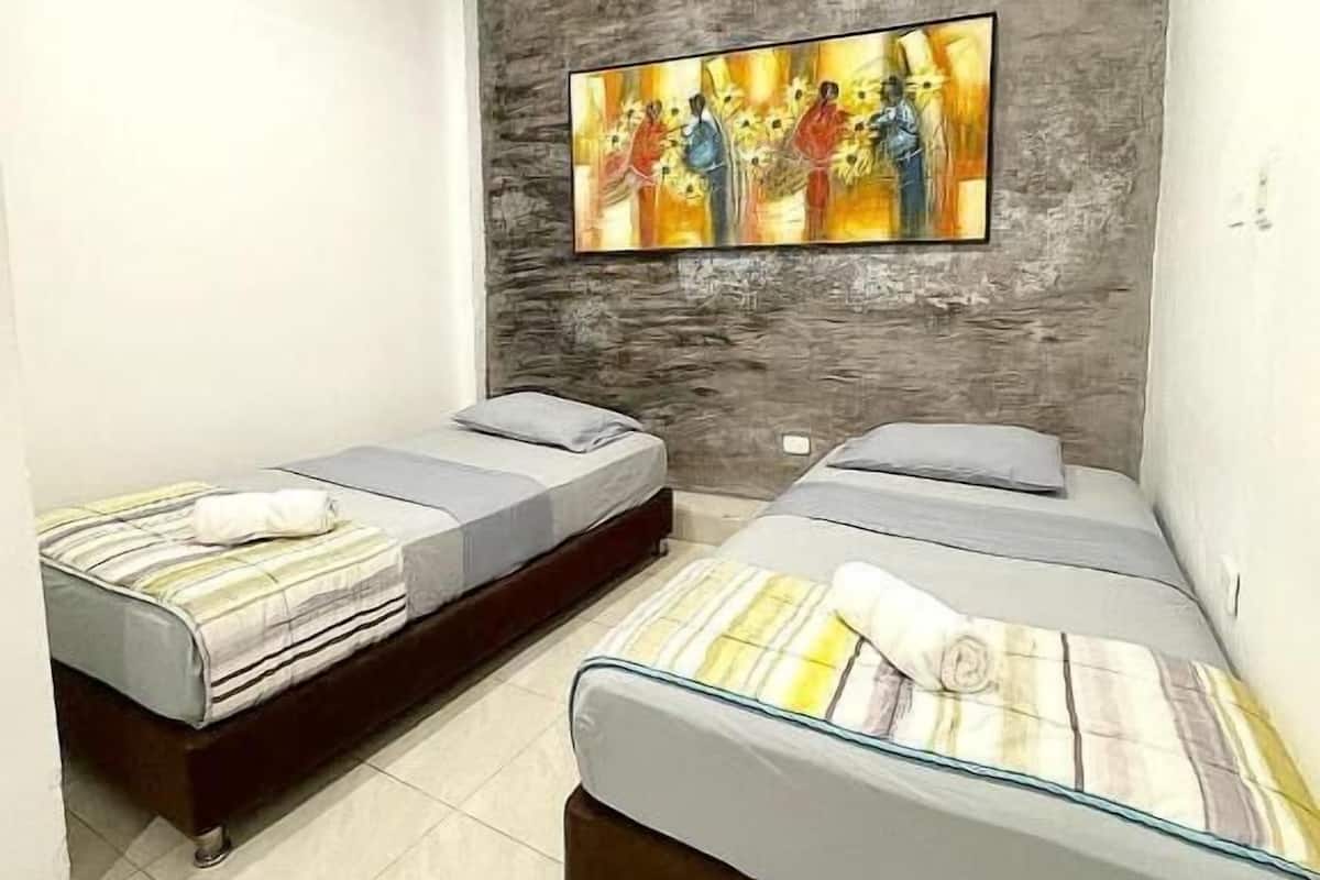 Wifi gratis y ropa de cama