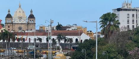 Perincian bahagian luar