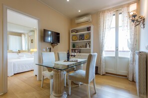 In-room dining - Efeso (Florence)