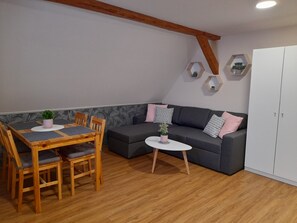 经典公寓 | 办公桌、免费 WiFi、床单