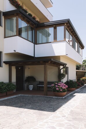 Exterior - La Villa Resort Charme & Relax (Pignola)