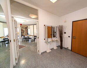 Interior entrance - Bed & Breakfast Magna Grecia (Taranto)