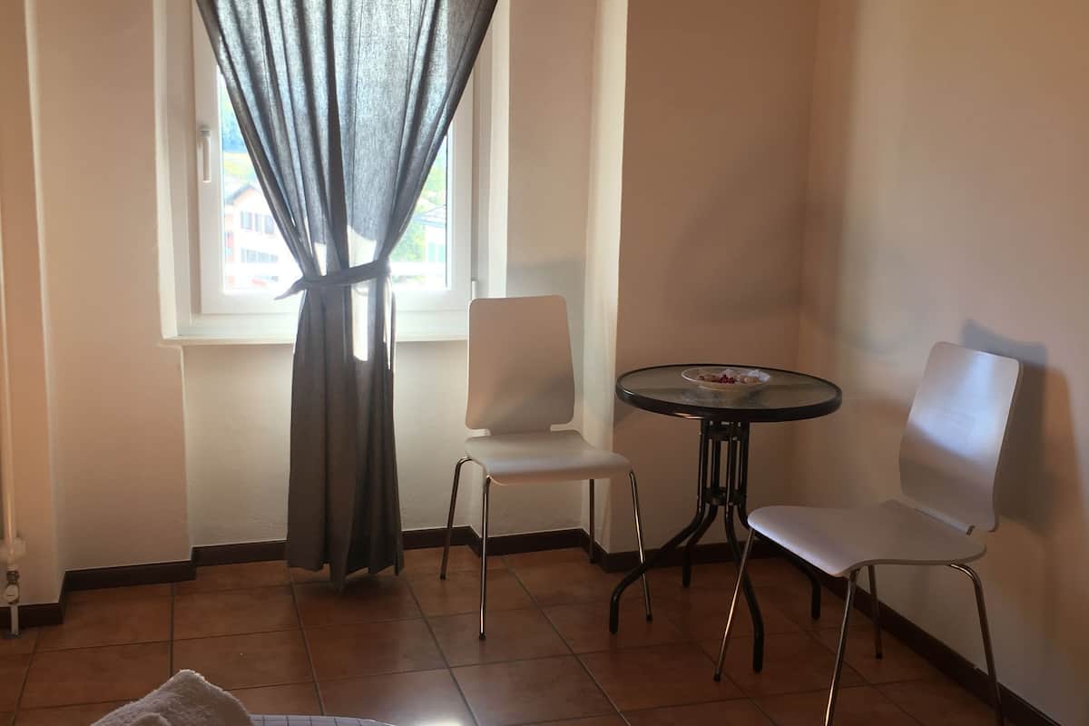 comfort quadruple room, multiple beds, non smoking | premium bedding, down duvets, desk, blackout curtains