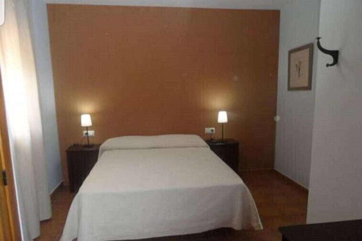 Superior Double Room, 1 Queen Bed, Jetted Tub | Cots/infant beds, rollaway beds, free WiFi, bed sheets