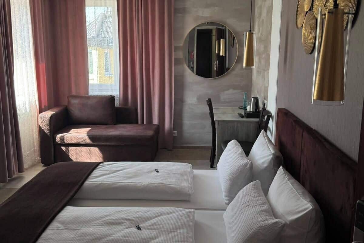 Standard Double Room | Desk, laptop workspace, free WiFi, bed sheets