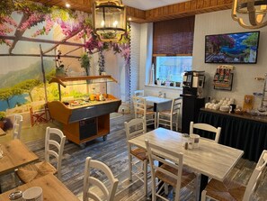 Daily buffet breakfast for a fee - Hotel Royal (Villingen-Schwenningen)