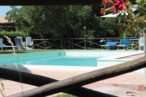 Szezonális szabadtéri medence