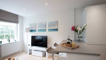 舒適公寓, 2 間臥室, 非吸煙房 | 2 間臥室、獨特裝潢、布置獨特、書桌