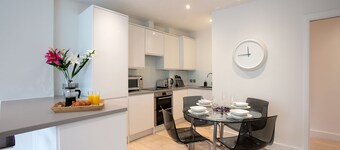 Hampden Apartments - The George