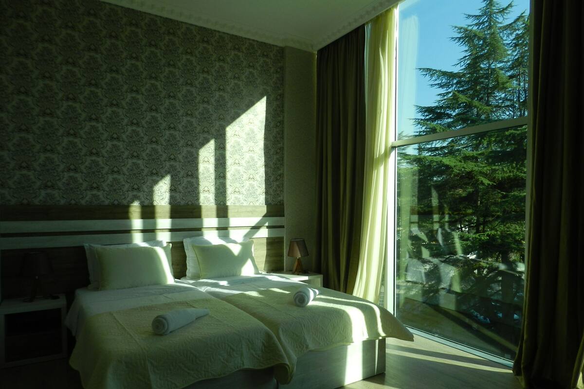 Egyptian cotton sheets, premium bedding, minibar, in-room safe