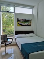 Wifi gratis y ropa de cama 