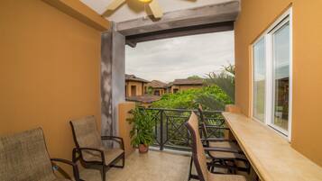 Deluxe Condo, 1 King Bed with Sofa bed (Los Suenos Resort Veranda 5A) | Terrace/patio