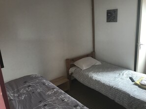 Dubbelrum | Strykjärn/strykbräda, gratis wi-fi och sängkläder