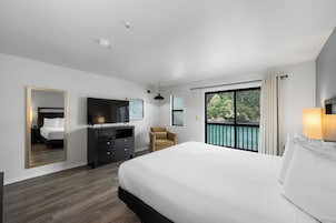 Habitación, 1 cama de matrimonio grande, no fumadores (Pets) | Ropa de cama hipoalergénica, tabla de planchar con plancha, wifi gratis