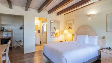 Economy-Zimmer | BĂŒgeleisen/BĂŒgelbrett, kostenloses WLAN, BettwĂ€sche