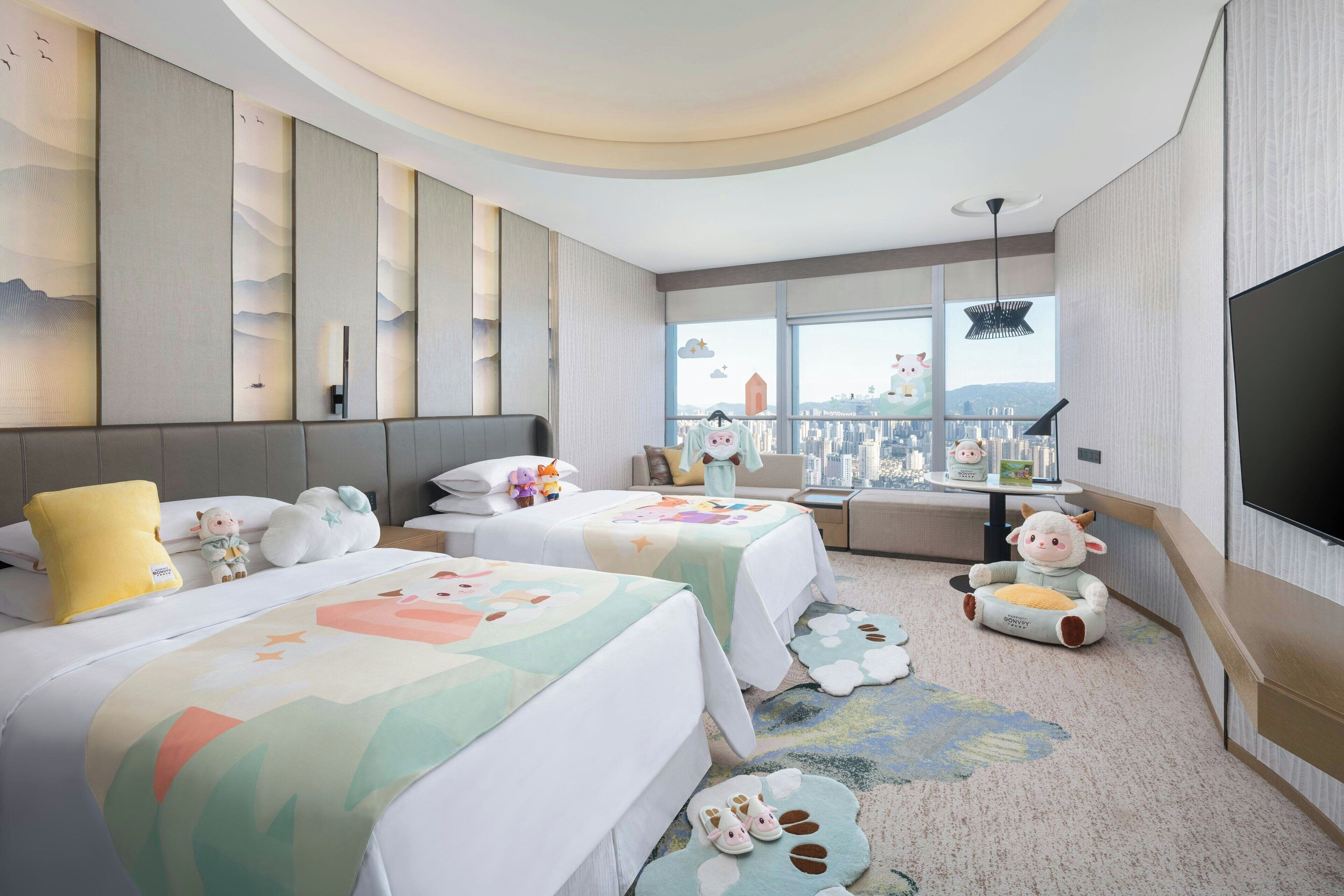 Habitación, 2 camas dobles | 1 dormitorio, minibar, caja fuerte y decoración individual