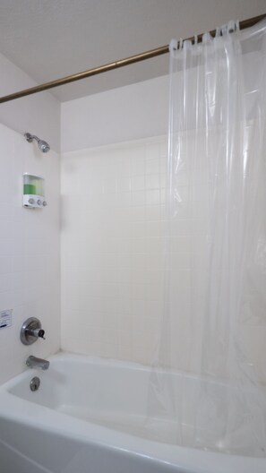 Basic Double Room | Down comforters, individually decorated, iron/ironing board, free WiFi