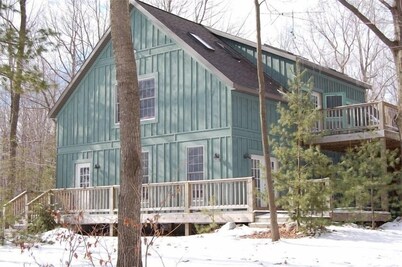 Secluded 50 acre paradise: Great for families and pets