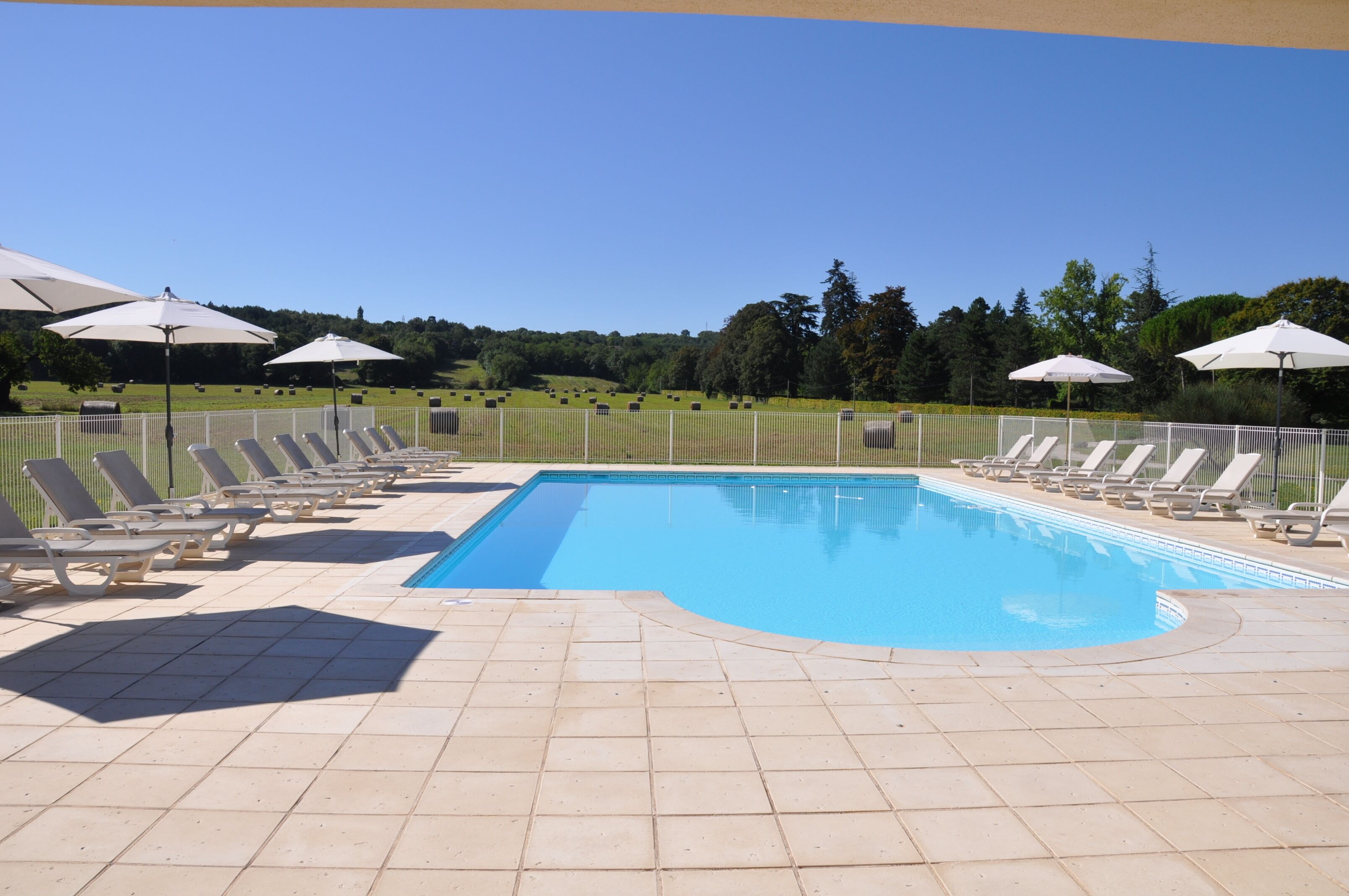 Alberca al aire libre 