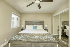 2 bedrooms, iron/ironing board, free WiFi, bed sheets