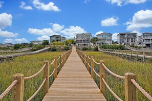 Property grounds - 5BR/4BA Home-Ocean & Marsh Views, Private Pool, Fishing Dock - Sleeps 12 (Oak Island)