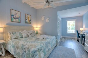 4 bedrooms, iron/ironing board, free WiFi, bed sheets
