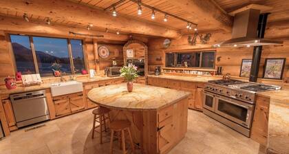 Hyvä Bear Ranch House Retreat. Isännöi perheen yhdistämistä tai virkistävää retriittiä