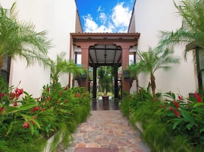 Enceinte de lâhĂ©bergement