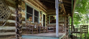 Auténtica cabaña de troncos de 1/2 mi al sendero de los Apalaches / en Paint Creek / fogata / pesca