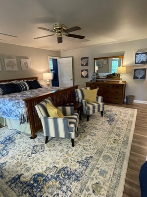 Premium Studio, Multiple Beds, River View