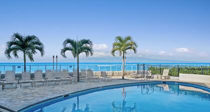🏖️🌸 STUNNING Ocean front Views! 2 Mstr Bdrms/2 Bths 🏝️🌺