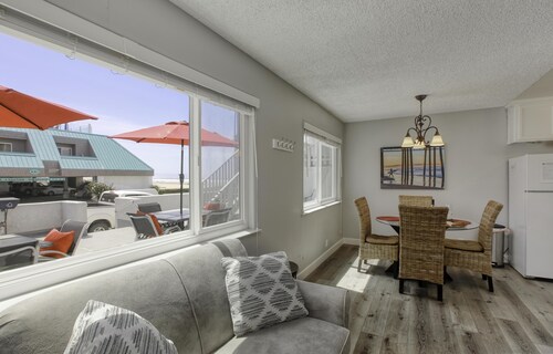 À quelques pas hors de la chambre plage 1, 1 salle de bain condo