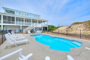 Pool - All Decked Out / Luxury Property / Private Pool (Oak Island)