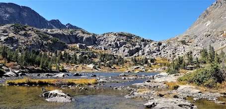 Exterior. Centrally located to all Summit County winter and summer attractions!
