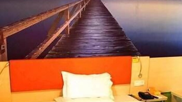 Room - 7 Days Inn (Shantou)