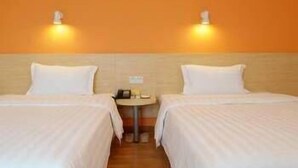 Room - 7 Days Inn (Shantou)