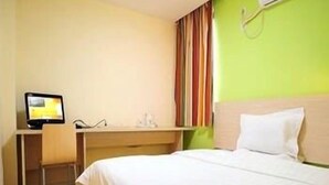 Room - 7 Days Inn (Wuhan)