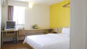 Room - 7 Days Inn (Wuhan)