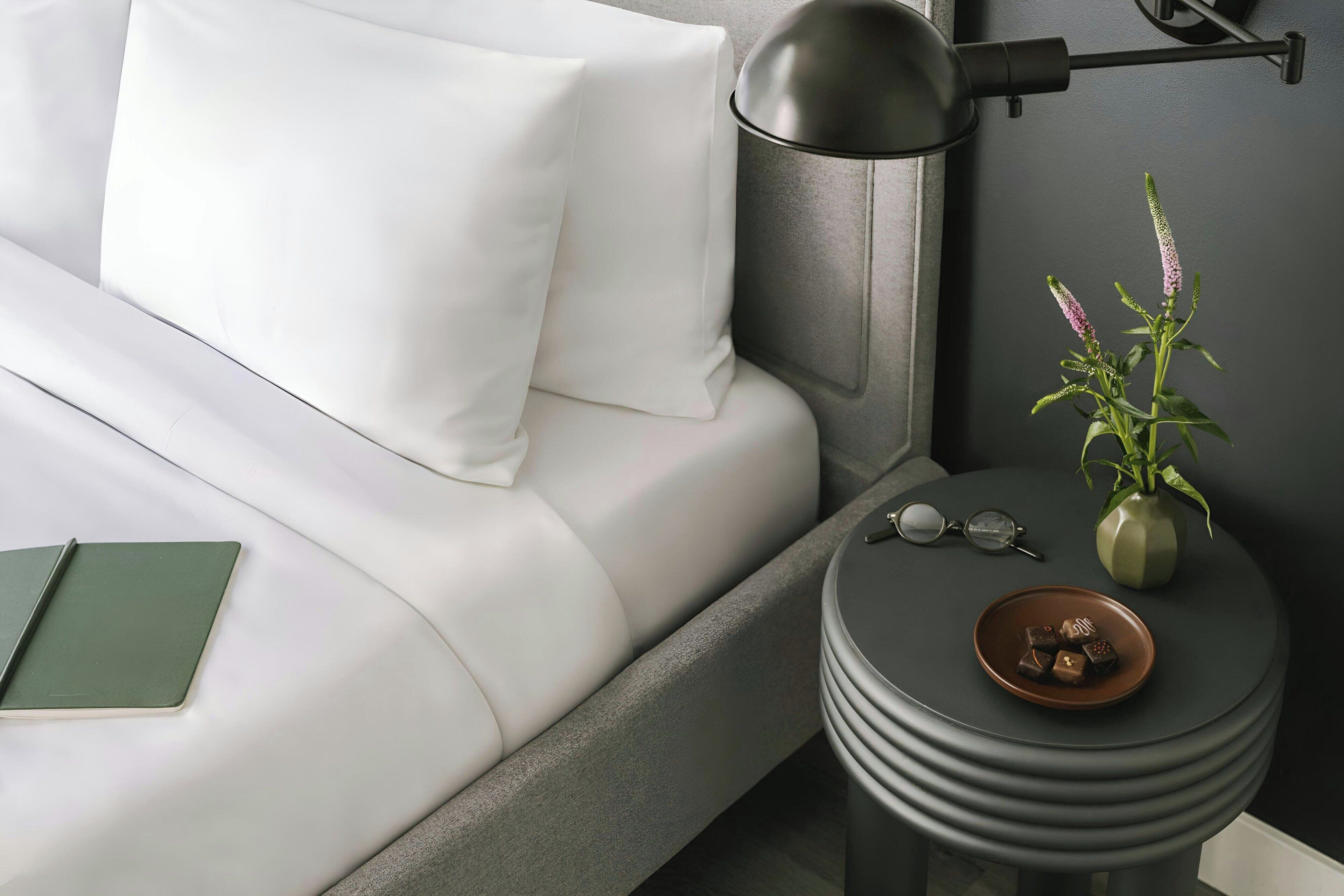 Photo - Sonder by Marriott Bonvoy The Plymouth Apartments Loop